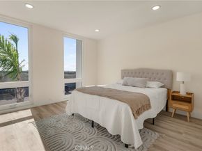 4001 Warner, Huntington Beach CA 92649