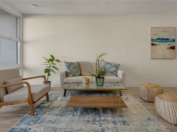 4001 Warner, Huntington Beach CA 92649