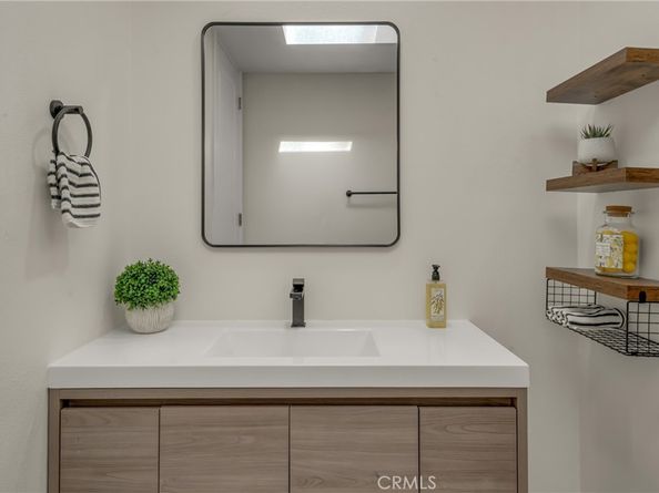 4001 Warner, Huntington Beach CA 92649