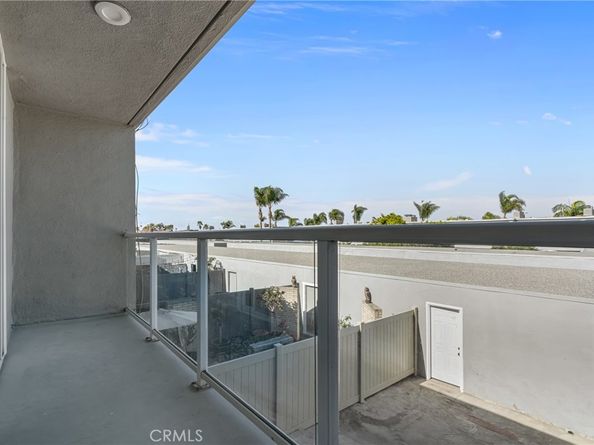 4001 Warner, Huntington Beach CA 92649