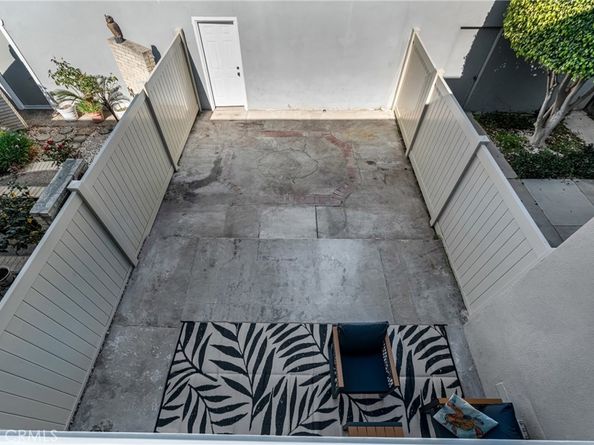 4001 Warner, Huntington Beach CA 92649