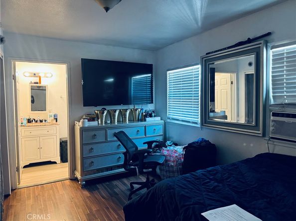 758 E 106th Street, Los Angeles CA 90002