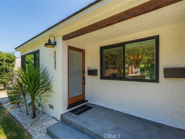 3532 S Muirfield Road, Los Angeles CA 90016