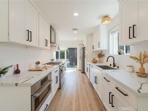 3532 S Muirfield Road, Los Angeles CA 90016