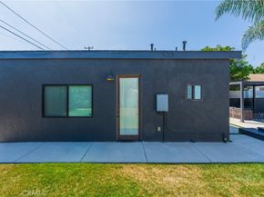 3532 S Muirfield Road, Los Angeles CA 90016