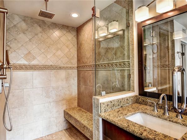 19330 Wingedfoot Circle, Huntington Beach CA 92648