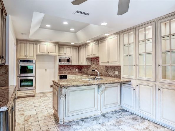 19330 Wingedfoot Circle, Huntington Beach CA 92648