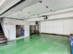19330 Wingedfoot Circle, Huntington Beach CA 92648