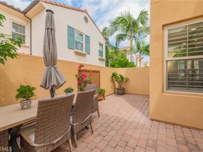 59 Fairymoss, Irvine CA 92620