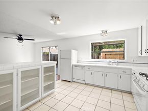 685 Center St., Costa Mesa CA 92627