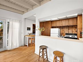 685 Center St., Costa Mesa CA 92627