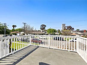 685 Center St., Costa Mesa CA 92627