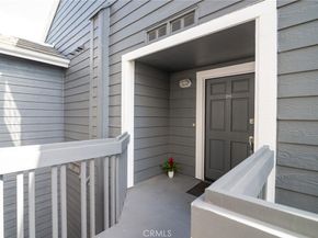 8192 Sandcove 204, Huntington Beach CA 92646