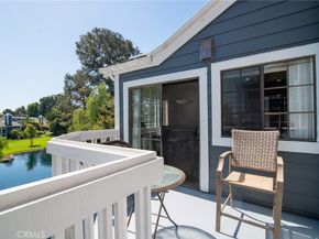 8192 Sandcove 204, Huntington Beach CA 92646
