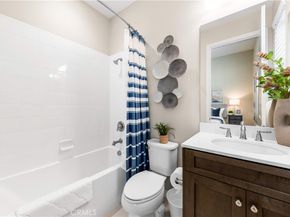 102 Derailer, Irvine CA 92618