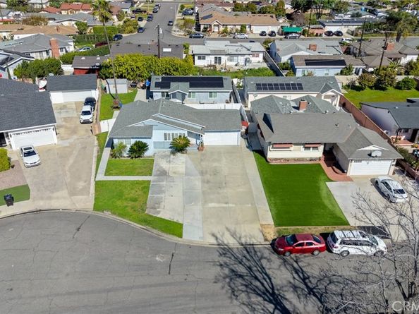 9151 carl ln, Garden Grove CA 92844