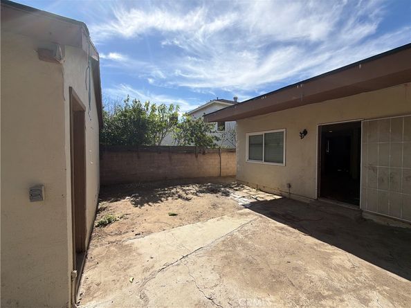 7946 Sunnybrae, Winnetka CA 91306