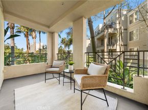 2233 Martin 204, Irvine CA 92612