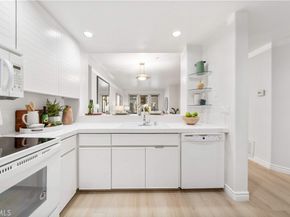 2233 Martin 204, Irvine CA 92612