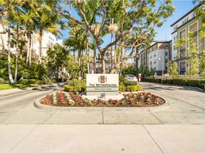 2233 Martin 204, Irvine CA 92612