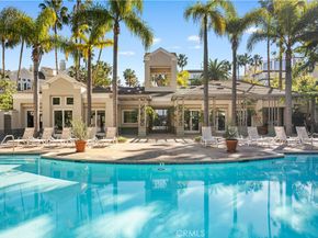 2233 Martin 204, Irvine CA 92612