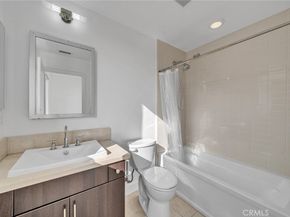 726 Rockefeller, Irvine CA 92612