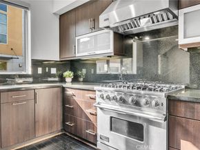 726 Rockefeller, Irvine CA 92612