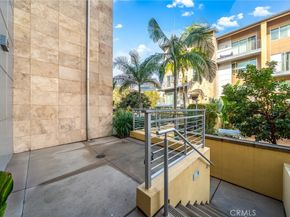 726 Rockefeller, Irvine CA 92612