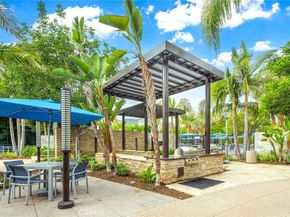 726 Rockefeller, Irvine CA 92612