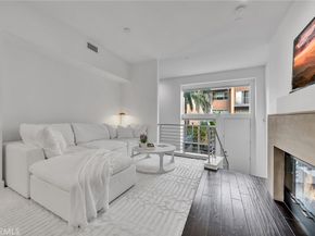 726 Rockefeller, Irvine CA 92612