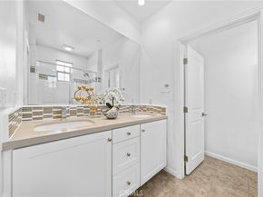 202 Bishop Landing, Irvine CA 92620