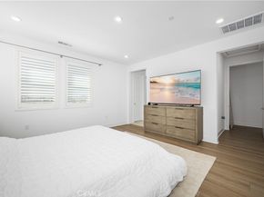 333 Sora, Irvine CA 92618