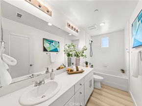 114 Cultivate, Irvine CA 92618