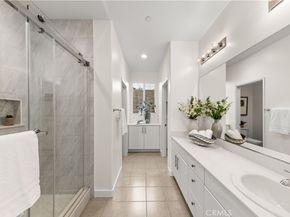 114 Cultivate, Irvine CA 92618
