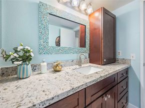 25712 Le Parc 20, Lake Forest CA 92630