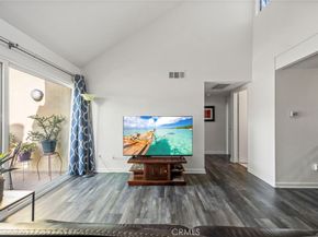 25712 Le Parc 20, Lake Forest CA 92630