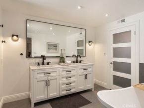 11042 Hunting Horn Drive, North Tustin CA 92705