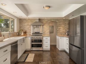 11042 Hunting Horn Drive, North Tustin CA 92705
