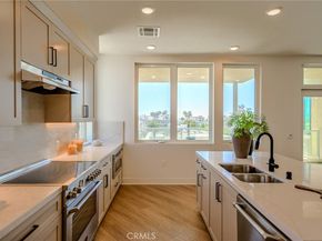 414 Main 400, Huntington Beach CA 92648