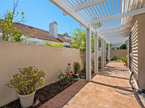 21522 Andorra, Mission Viejo CA 92692