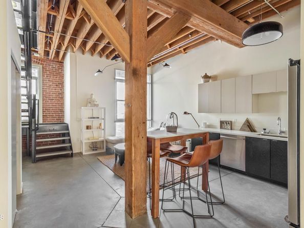 527 Molino Street 108, Los Angeles CA 90013