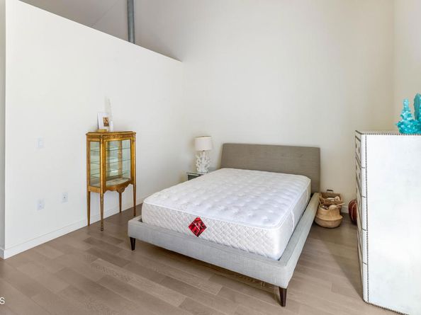 527 Molino Street 108, Los Angeles CA 90013