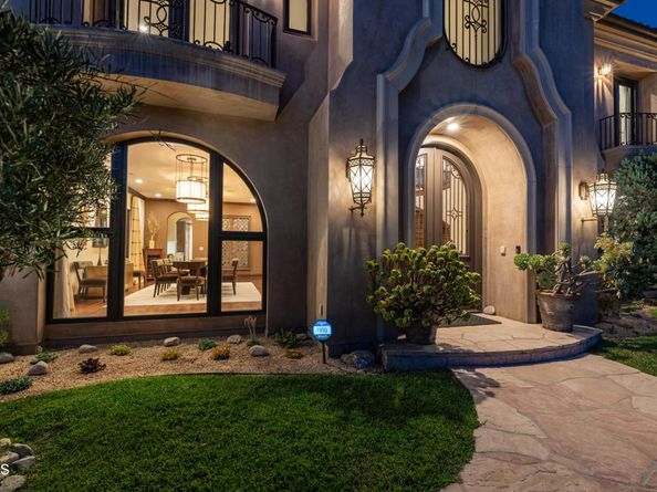 2330 Crystal Lane, Pasadena CA 91107