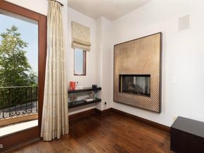 2330 Crystal Lane, Pasadena CA 91107