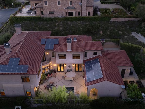 2330 Crystal Lane, Pasadena CA 91107