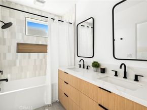 1682 Jetty Drive, Costa Mesa CA 92627