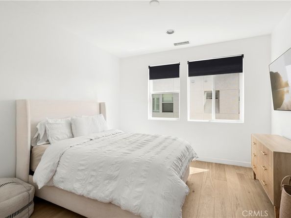 1682 Jetty Drive, Costa Mesa CA 92627