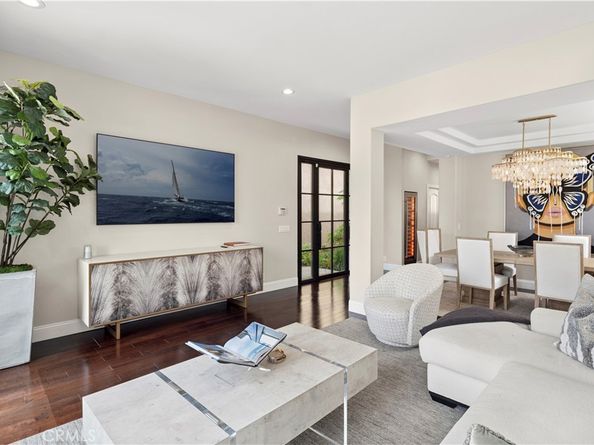 412 Poinsettia Avenue, Corona Del Mar CA 92625