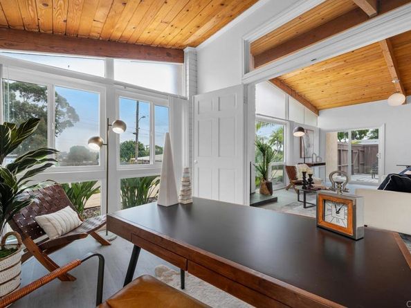 3176 Bremerton Place, La Jolla CA 92037