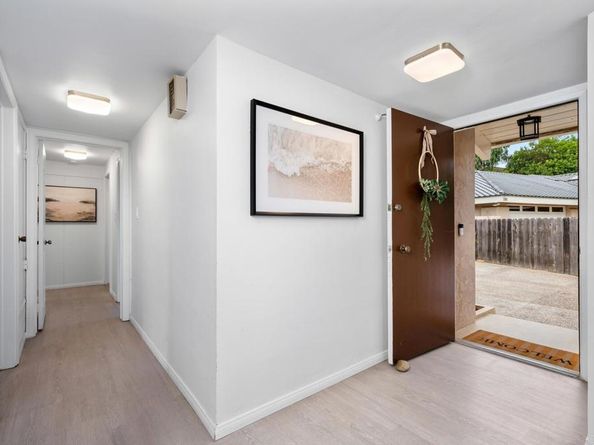 3176 Bremerton Place, La Jolla CA 92037